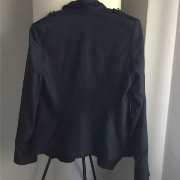 Elizabeth and James blazer - Picture 7 of 8